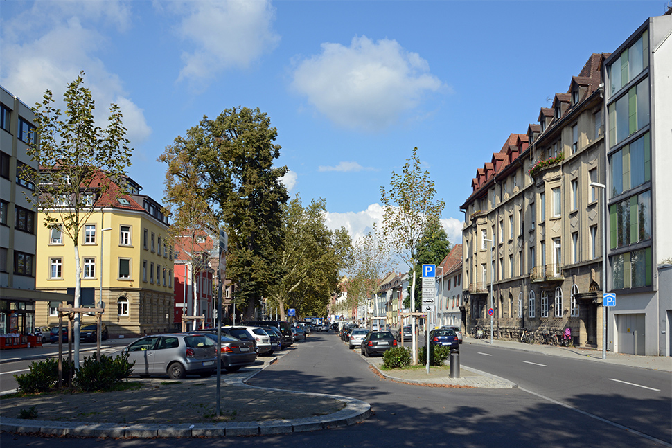 Blick auf den Parkplatz an der Oberen Laube in Konstanz